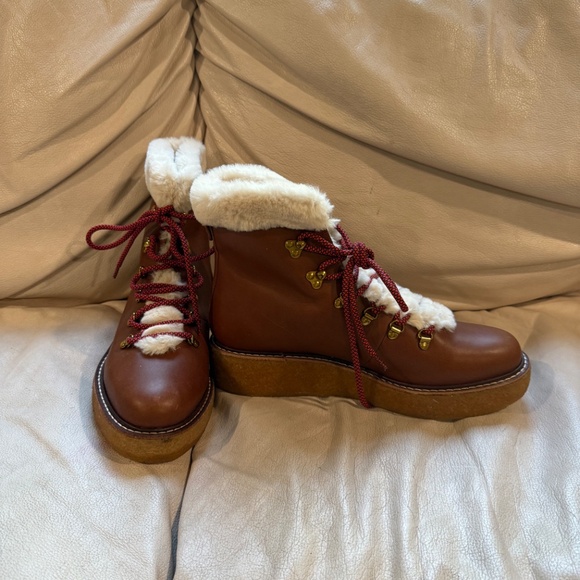 J. Crew leather winter boots with wedge crepe sole, BRAND NEW size 10 - Picture 2 of 6